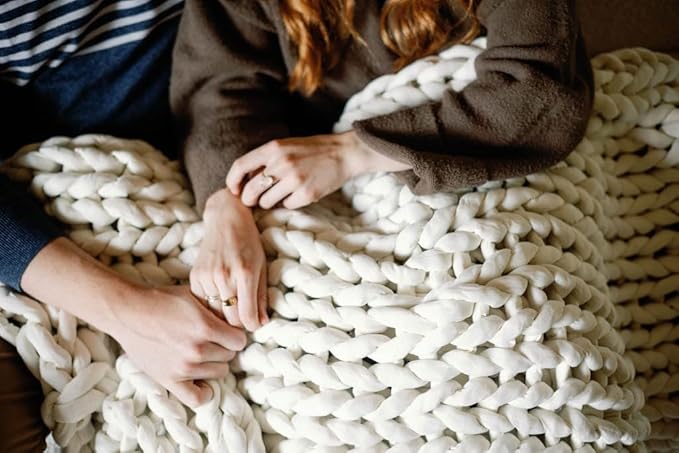 Nuzzie Chunky Knit Weighted Blanket - Breathable, Cooling, Hand Made Knit Throw Blanket for Sleep - Machine Washable, Stylish Decor Design (Cream, Queen | 28lbs | 80"x80")