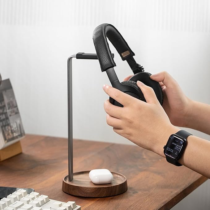muso wood Walnut Headphone Stand, Universal Headset Stand with Storage Base, Wood Desktop Headphone Holder for Gaming Headset and Music Headset