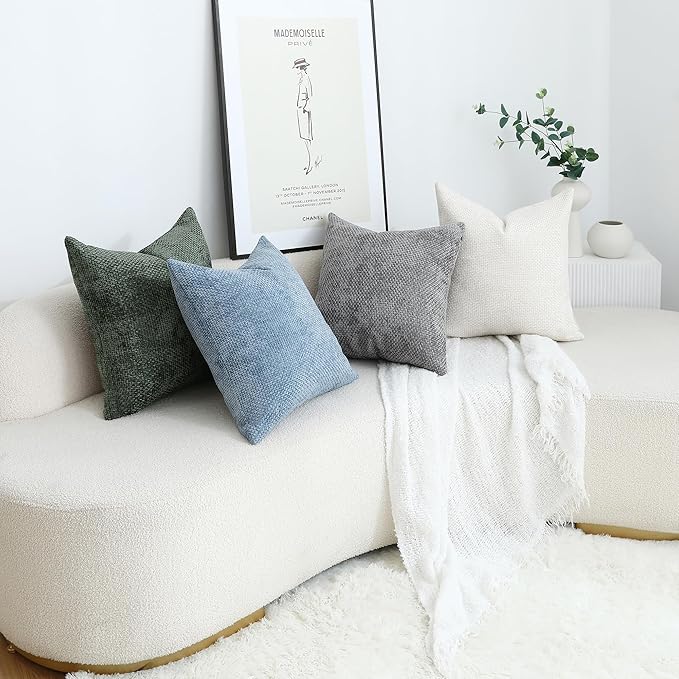 Stellhome Pack of 2 Woven Textured Decorative Throw Pillow Covers Soft Chenille Accent Luxury Cushion Cases for Living Room Couch Bed Sofa Farmhouse Boho Home, 16x16 inch, Hunter Green