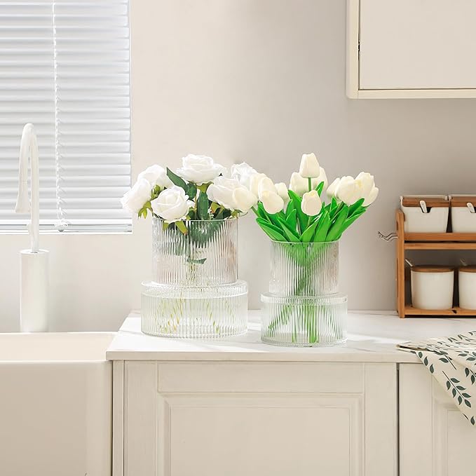 Ribbed Glass Vase, Large Glass Vase for Flowers, Fluted Glass Vases, Clear Glass Vases for Living Room, Office, Dining Table, Entryway, Mantle, Shelf, Wedding, 9 Inches