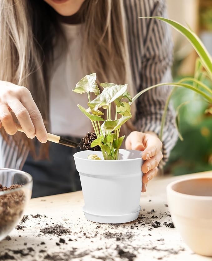 homenote Plant Pots,6/7.5 Inch Flower Pots for Plants Plastic Planters for Indoor with Multiple Drainage Holes and Trays, for All Home Garden Flowers Succulents,Outdoor(White,10 Pack)