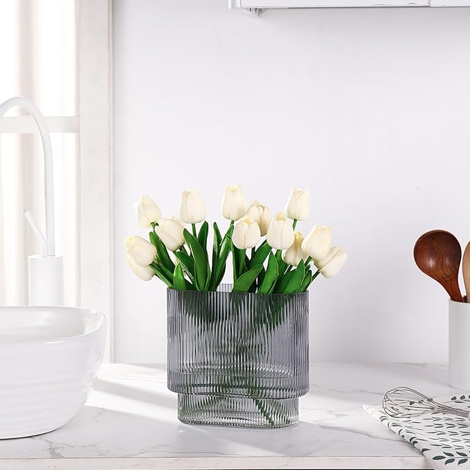 Ribbed Glass Vase, Black Glass Vase, Fluted Short Vases for Flowers, Modern Vases for Living Room, Dining Room, Bathroom, Desk, Shelf, Wedding, Office, 7 Inches