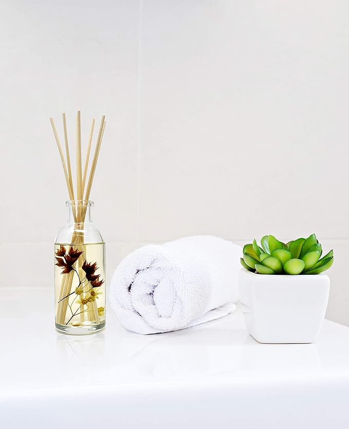 Urban Naturals Vanilla Woods Reed Diffuser Scent Sticks Gift Set | Smoked Vanilla Bean, Tonka Bean, Birchwood & Sandalwood | Light Woodsy Scent Made with Essential Oils & Real Botanical Pieces