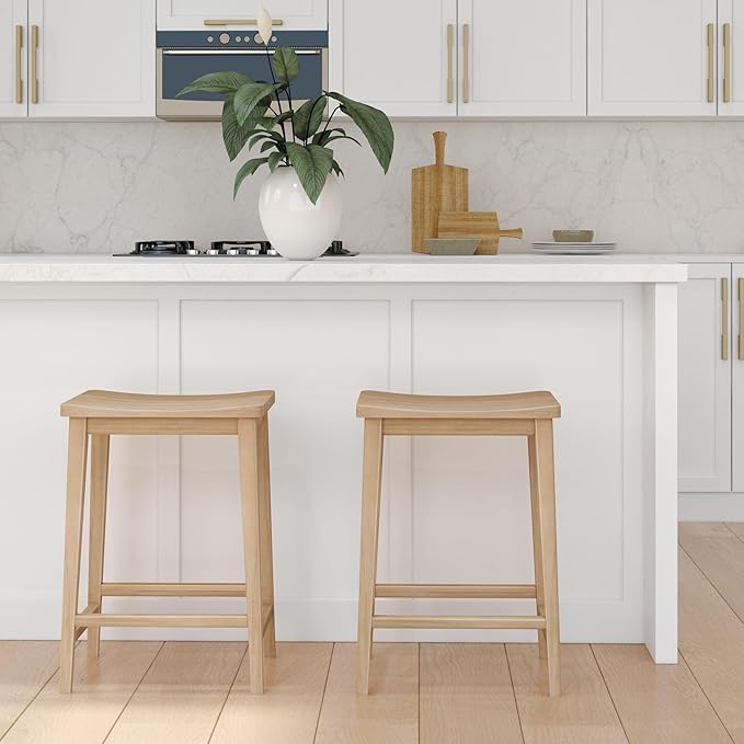 Plank+Beam Smythe Counter Stool, 24", Set of 4, Sturdy Wood Modern Kitchen Counter Height Stool, Saddle Seat Backless Counter Chair, Metal Footrest, Blonde