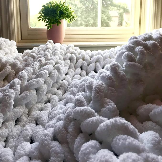clootess Chunky Knit Blanket Chenille Throw - Warm Soft Cozy for Sofa Bed Boho Home Decor (White 40x60 in)