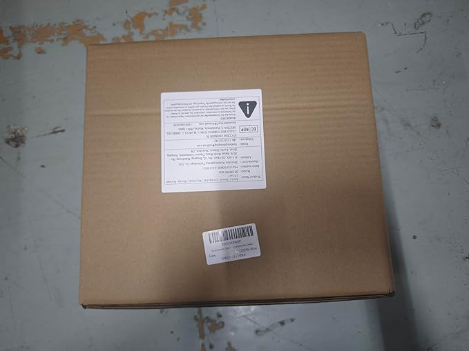 XMGZQ Modern Abstract Art Resin Statue Home Decoration,Navy Blue Gold Home Decor Accents,Ornaments for Living Room Dining Office Cabinet Shelves Table Top Center Pieces,Above Kitchen Cabinet Decor