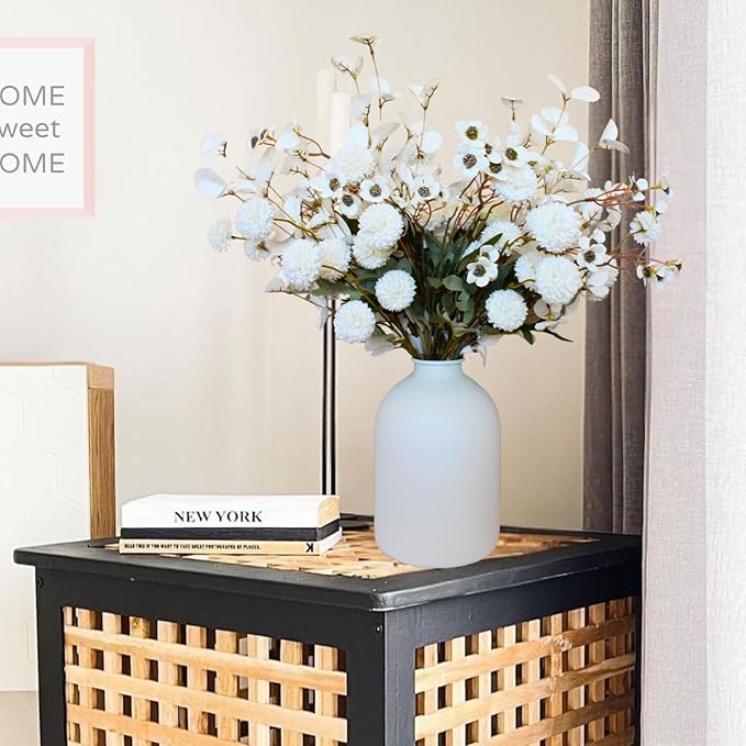 White Artificial Flowers Bulk for Vase That Look Real, White Flower Centerpiece for Table, Silk Floral for Home Decor Indoor, Faux Kiku + Eucalyptus Stems + Wildflowers, Flores Blancas Artificiales