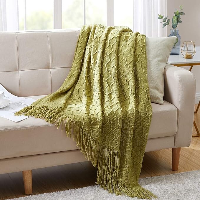 BOURINA Olive Green Throw Blanket 60x80 Inches Throw Textured Solid Soft Sofa Throw Couch Cover Knitted Decorative Blanket