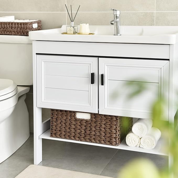 GRANNY SAYS Large Wicker Basket, Decorative Woven Basket for Storage, Waterproof Storage Basket Organizer, Wicker Storage Basket for Organizing, Brown Basket, 1-Pack