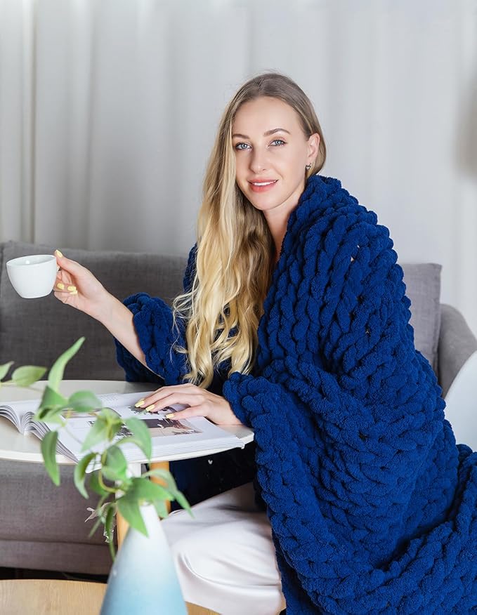 clootess Chunky Knit Blanket Chenille Throw - Warm Soft Cozy for Sofa Bed Boho Home Decor (Navy 40x60 in)