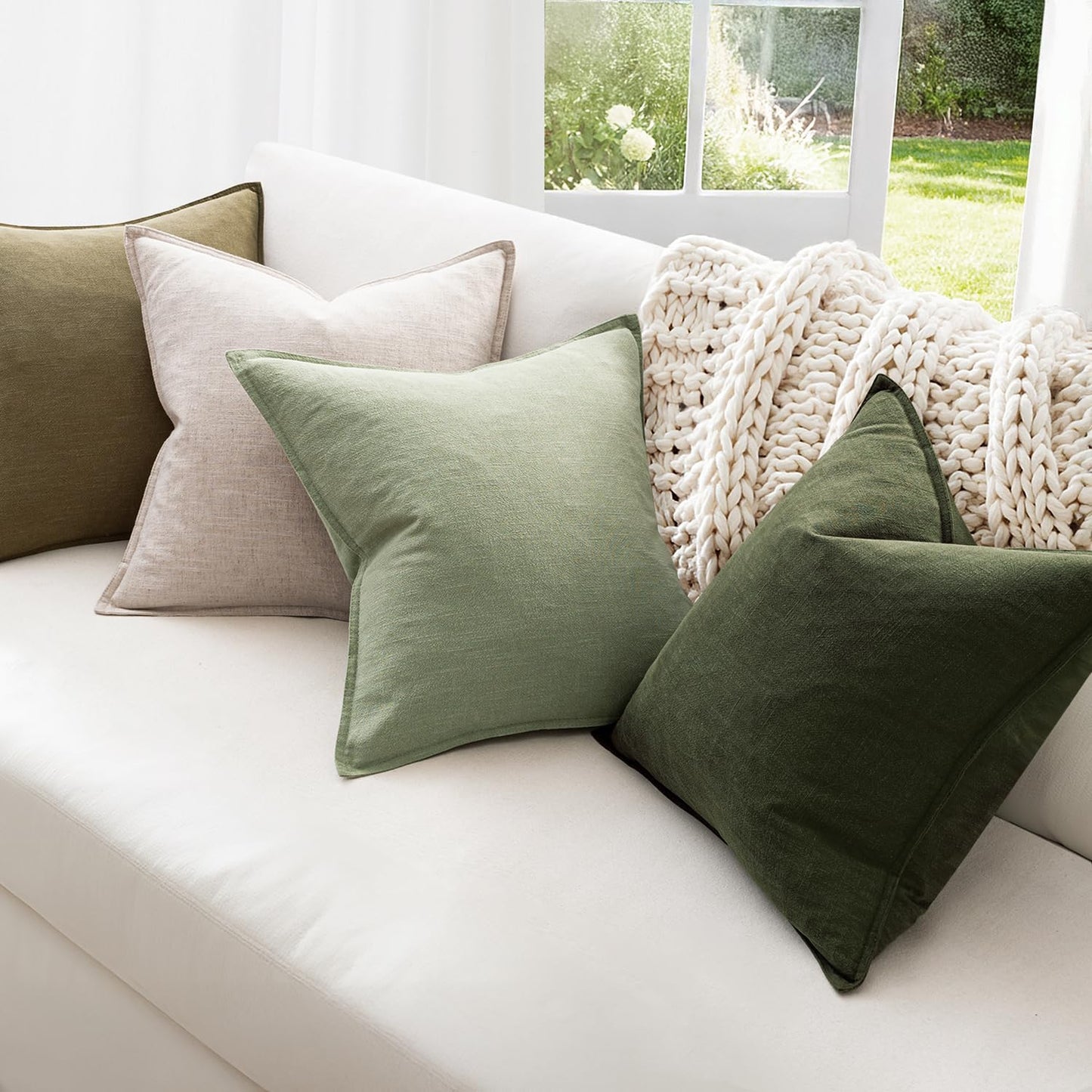 MIULEE Green and White Pillow Covers Pack of 4 Christmas Decorative Natural Solid Throw Pillow Covers Soft Accent Boho Farmhouse Couch Pillowcases Modern Decor for Living Room Bed Sofa 18x18 Inch