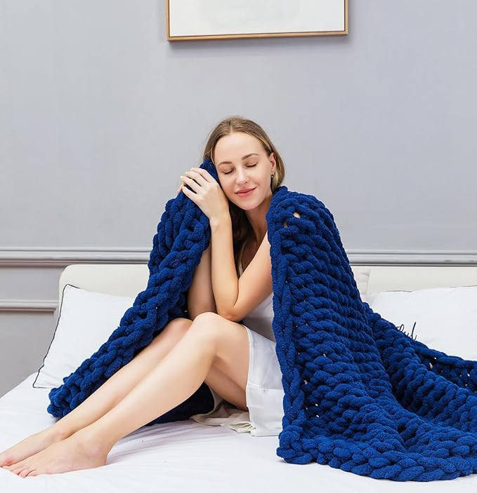 clootess Chunky Knit Blanket Chenille Throw - Warm Soft Cozy for Sofa Bed Boho Home Decor (Navy 40x60 in)