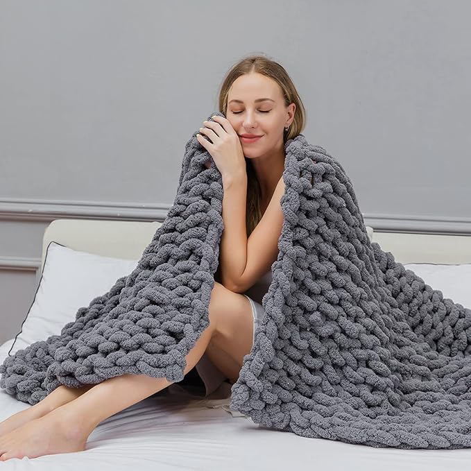 clootess Chunky Knit Blanket Chenille Throw - Warm Soft Cozy for Sofa Bed Boho Home Decor (Dark Grey 40x60 in)