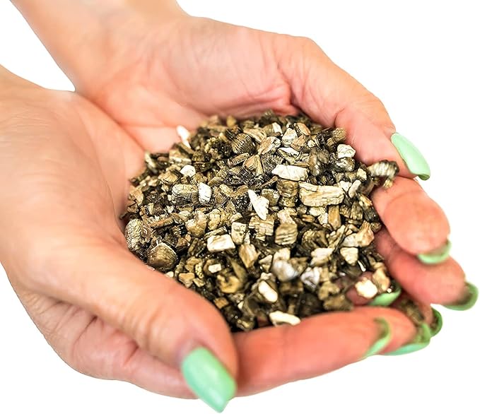 Horticultural Organic Vermiculite for Plants - Medium Grade - Natural Soil Additive for Gardening, Houseplants, Mushrooms, Potted Plants, Hydroponics, Terrariums (10 Quart)