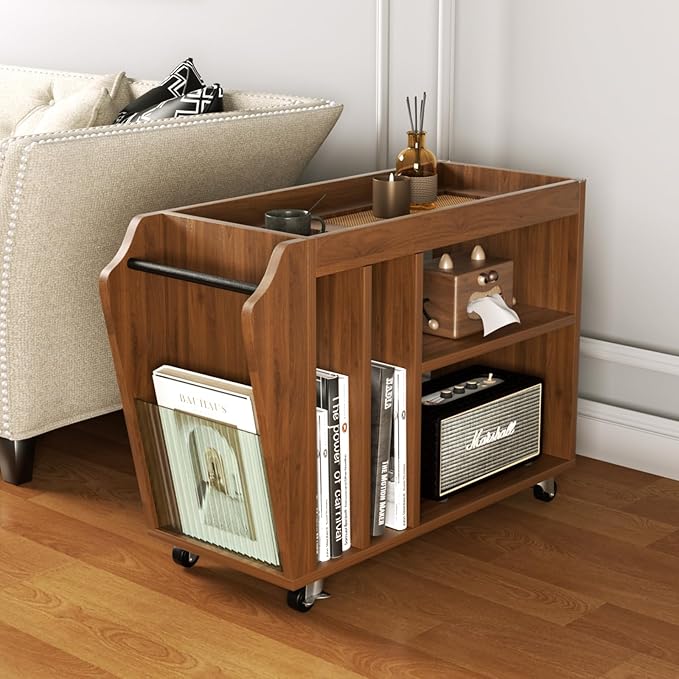 Movable End Table with Brakeable Wheels, Sofa Side Table with Magazine Holder, Removable Layer Board & Storage Compartments - Nightstand, Narrow Side Table, Bedside Table, Living Room, Bedroom (Brown)