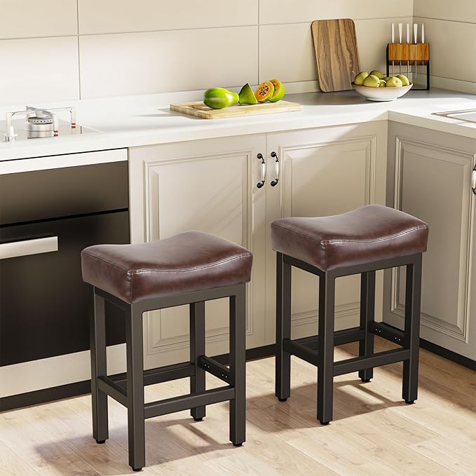 Counter Height Bar Stools Set of 2, 24 Inch Barstools for Kitchen Island Counter, Bonded Leather Kitchen Stools with Thick Saddle Seats & Heavy Duty Metal Base, Easy Assembly, Gray/Black