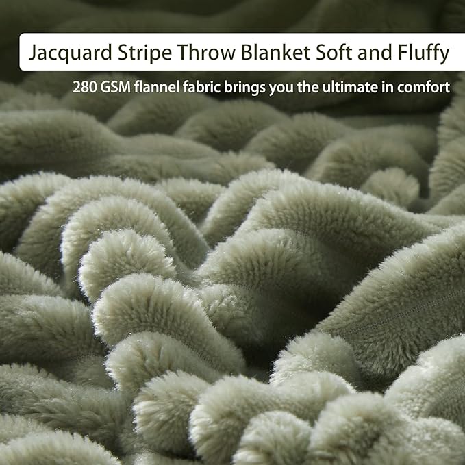 Geniospin Fleece Throw Blanket, 280GSM Extra Soft Lightweight Blanket with Strip, Plush Fuzzy Cozy Blankets and Throws for Couch, Bed, Sofa Cozy, Warm and Breathable (Sage Green, 30x40 inches)