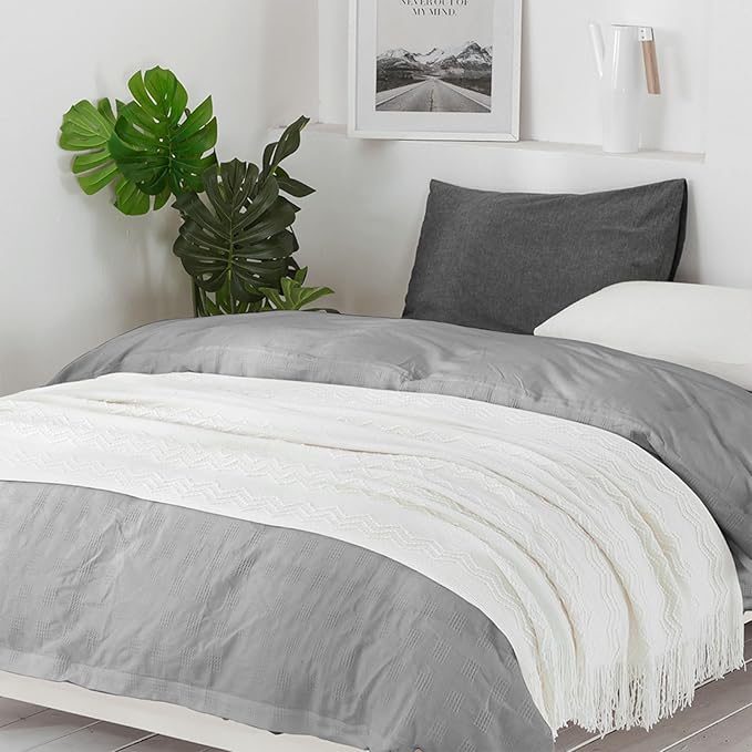 BOURINA Off White Throw Blanket 50 x90 Inches Throw Textured Solid Soft Sofa Throw Bed Runner Couch Cover Knitted Decorative Blanket Bed Runner