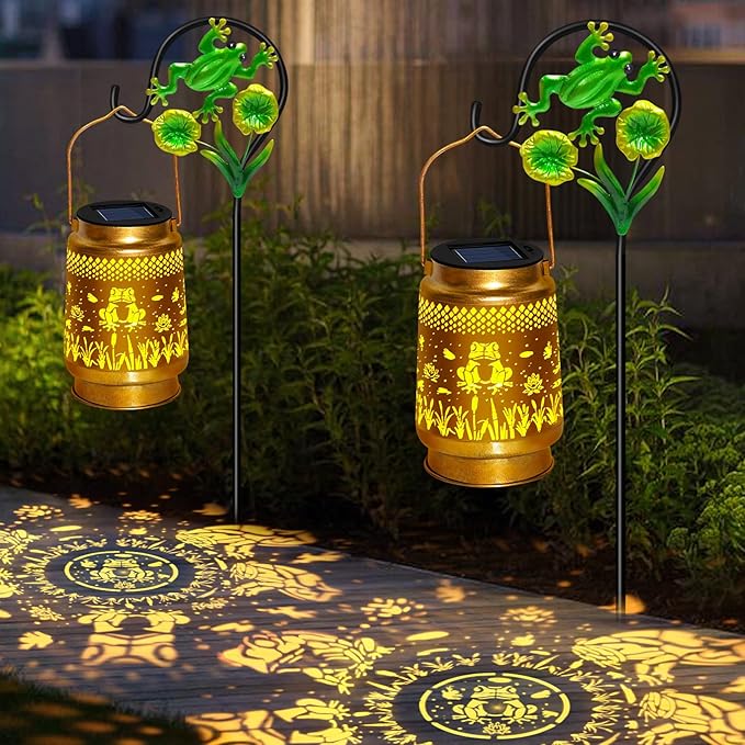 2 Packs Frog Solar Lanterns Outdoor Waterproof with Shepherd Hook,Christmas Decorations Birthday Gifts for Women Mom Grandma,Hanging Solar Lights,Cute Frog Decor for Yard,Patio,Lawn,Garden Accessories
