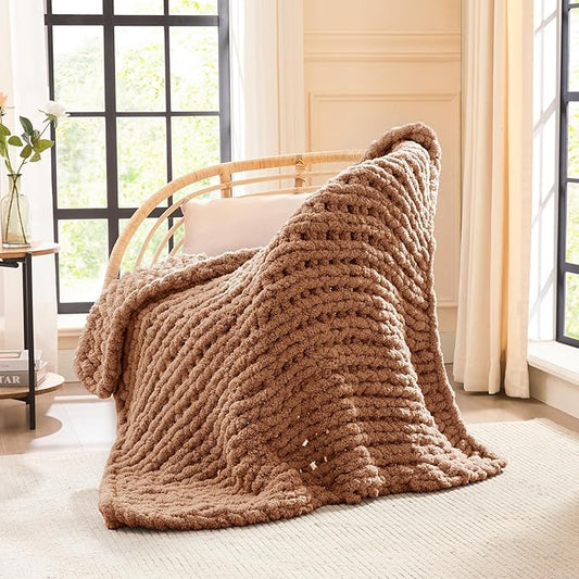 L'AGRATY Chunky Knit Blanket Throw - Soft Chenille Yarn Throw Blanket 40x50： Handmade Thick Cable Knit Crochet Blanke - Large Knit Blanket Chunky Rope Knot Throw Blanket for Couch Sofa Bed Home Decor