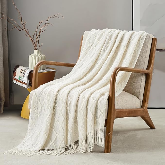 BOURINA White Throw Blanket 50 x70 Inches Jacquard Argyle Throw Textured Solid Soft Throws and Blankets for Sofa or Bed Knitted Decorative Blanket