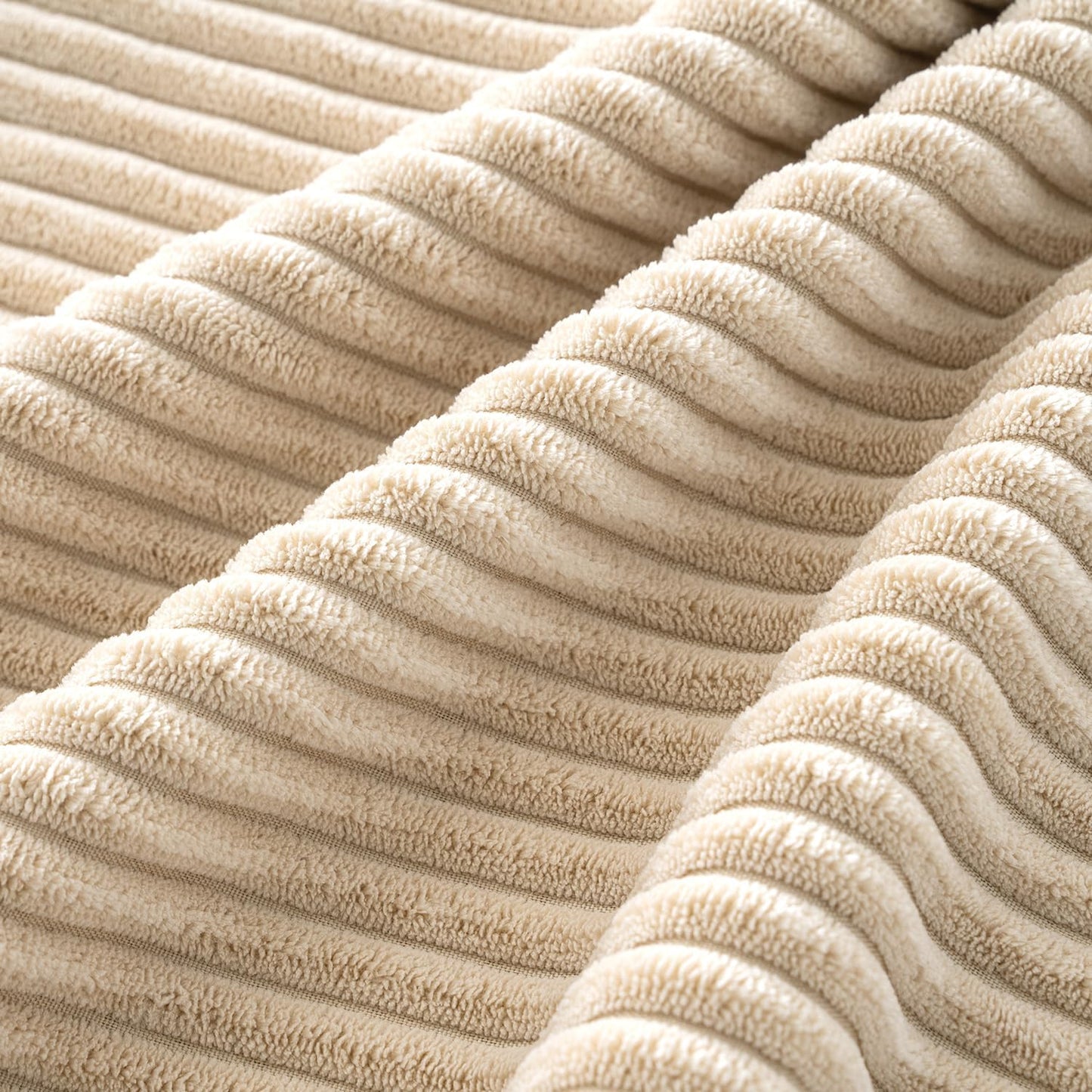 MIULEE Boho Farmhouse Throw Pillow Covers 18x18 Inch Set of 4 Mordern Nordic Cushion Covers Soft Corduroy Home Decor for Couch Bed Sofa Living Room Beige