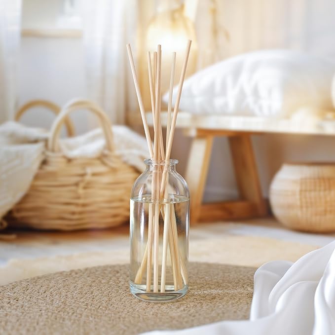 Urban Naturals Moonlit Petals Reed Diffuser Oil Set | Magnolias, Peonies, Daisies, Honeysuckle, Pear & Rosewood | Great Gift Idea for Mom, Grandma, Aunt, Wife or Sister