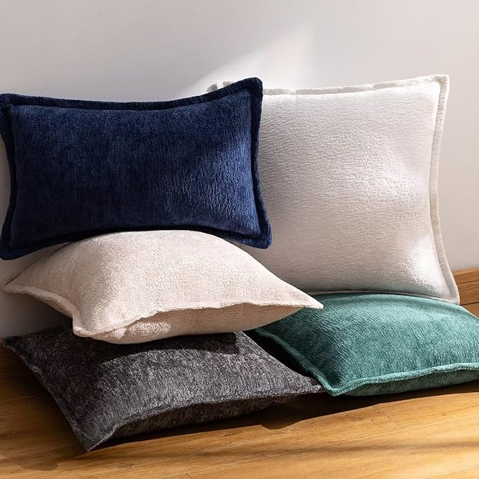 Green Decorative Throw Pillow Covers 18x18 Inch Set of 2 Cozy Soild Chenille Cushion Cases Soft Textured Square Couch Pillows Cover Boho Accent Farmhouse Pillowcases for Sofa Bed