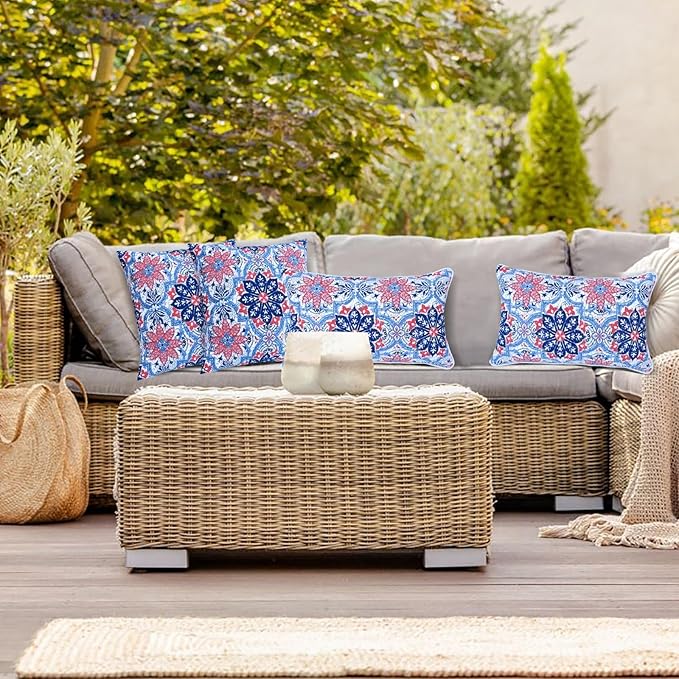 JMGBird Direct Outdoor Waterproof Pillows 18 * 18 Inch Throw Pillows for Patio Furniture