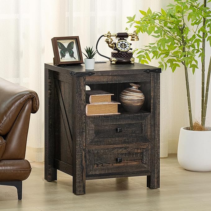Nightstand with Charging Station and USB Port, Farmhouse Side End Table with 2 Drawers and Shelf Storage, Wooden Sofa Table, Bedside Cabinet for Bedroom, Living Room, Closet, Office (Dark Oak)