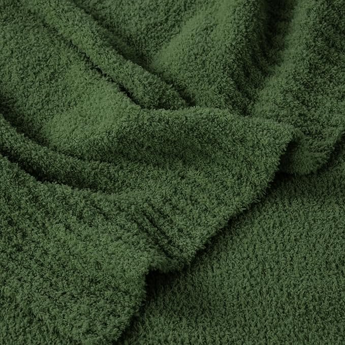 JOOJA Dark Green Blanket Warm Queen Size Fuzzy Knitted Oversized Luxury Bed Blankets, Soft Throw for Bed, Lightweight Plush for Cozy Nights (Dark Green, 90x90)