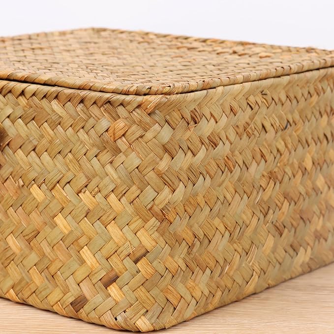 Wicker Shelf Baskets with Lid, Handwoven Seagrass Storage Basket Bins Square Gift Boxes for Shelves Home Decor Organizer (Natural, Large)