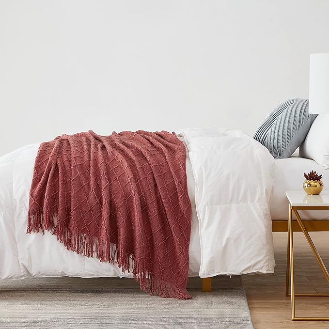 BOURINA Burgundy Throw Blanket 50x60 Inches Throw Textured Solid Soft Sofa Couch Decorative Knit Blanket