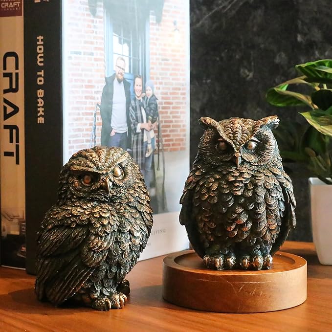 2 Pack Small Vintage Style Owl Statues for Home, Modern Style Owls Figurine Decorative Ornaments for Living Room, Bedroom, Office Desktop, Cabinets, Knick Knacks for Shelves Decor