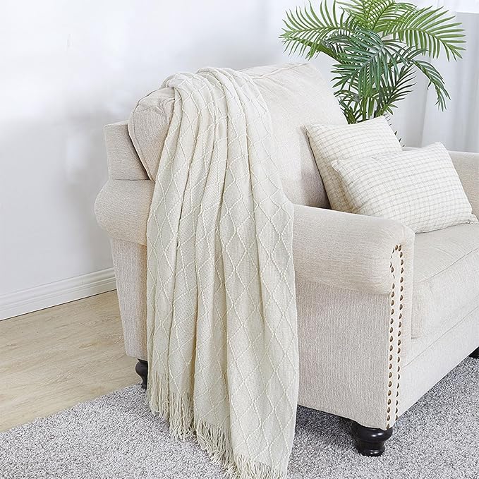 BOURINA Beige Throw Blanket 50x60 Inches Throw Textured Solid Soft Sofa Couch Decorative Knit Blanket