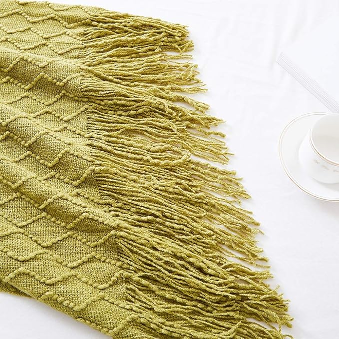 BOURINA Olive Green Throw Blanket 60x80 Inches Throw Textured Solid Soft Sofa Throw Couch Cover Knitted Decorative Blanket