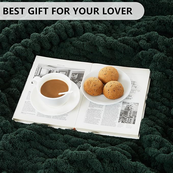 L'AGRATY Chunky Knit Blanket Throw: 72''x84'' Chenille Chunky Knitted Throw Blanket for Bed Couch - Handmade Thick Big Cable Knit Blankets - Large Crochet Rope Blanket for Home Decor(Green)