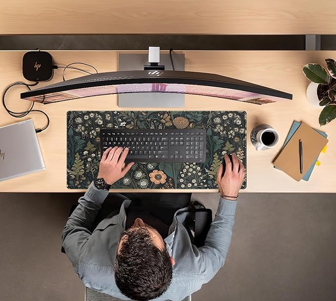 Dark Flower Desk Mat Floral Plants Mouse Pad, Aesthetic Wildflowers Large Gaming Mousepad Desk Pad, XXL Keyboard Mouse Mat Full Desktop Mat Women Office Desk Accessories Cover Mat 31.5"x15.75"