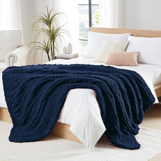 L'AGRATY Chunky Knit Blanket Throw: 80''x90'' Chenille Chunky Knitted Throw Blanket for Bed Couch - Handmade Thick Big Cable Knit Blanket - Large Chunky Crochet Blanket for Home Decor(Navy Blue)