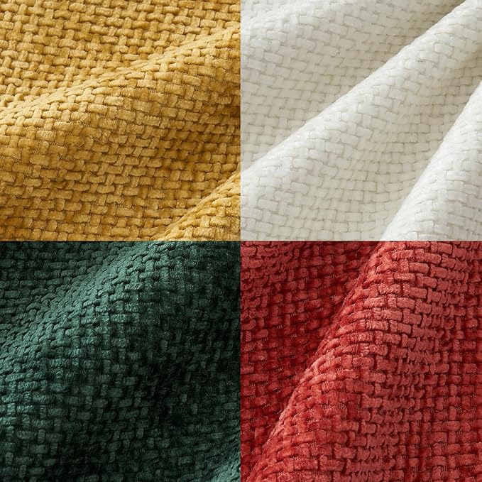 MIULEE Christmas Pack of 4 Couch Throw Pillow Covers 18x18 Inch Christmas Red/Green Soft Decorative Chenille Pillow Covers Farmhouse Accent Cushion Covers for Boho Home Decor Sofa Bedroom Living Room