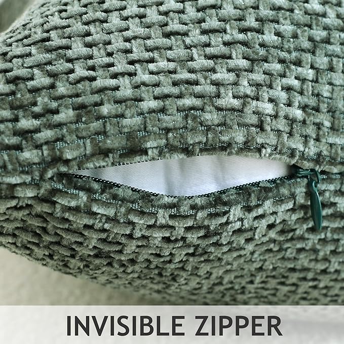 Stellhome Pack of 2 Woven Textured Decorative Throw Pillow Covers Soft Chenille Accent Luxury Cushion Cases for Living Room Couch Bed Sofa Farmhouse Boho Home, 20x20 inch, Hunter Green