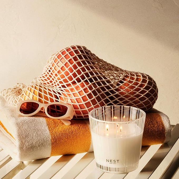 NEST New York Scented 3-Wick Candle, Grapefruit - 21.2 oz - Up to 100-Hour Burn Time - Reusable Glass Vessel