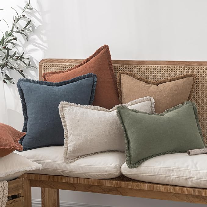 MIULEE Christmas Decorative Throw Pillow Covers Neutral Linen Fringe Throw Pillows Set of 2 Natural Beige Boho Farmhouse Cushion Covers with Tassels for Couch Sofa Bed Living Room Decor 18x18 Inch