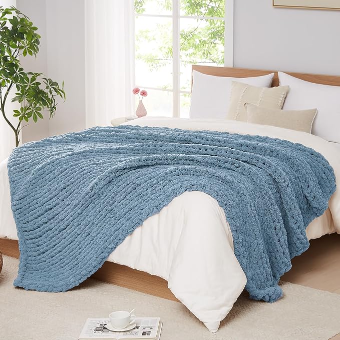 L'AGRATY Chunky Knit Blanket Throw: 80''x90'' Chenille Chunky Knitted Throw Blankets for Bed Couch - Handmade Thick Big Cable Knit Blanket - Large Crochet Rope Blankets for Home Decor(Airy Blue)