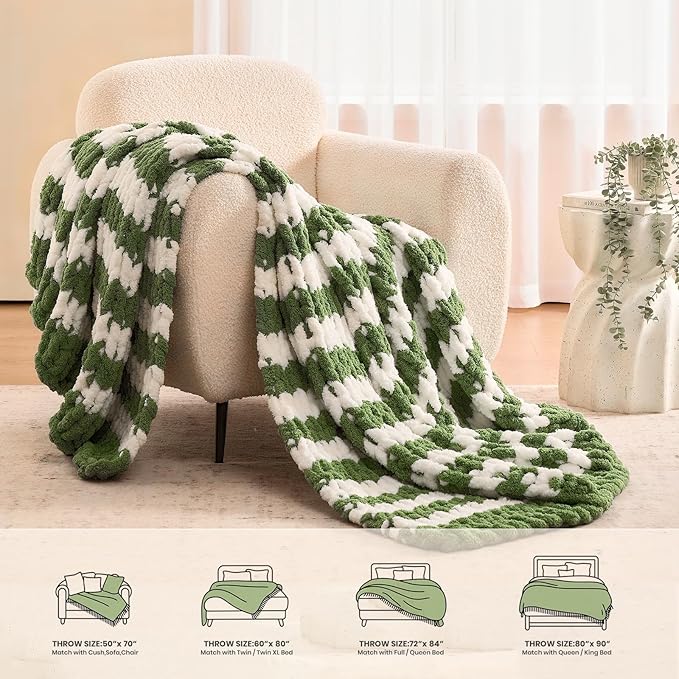 L'AGRATY Chunky Knit Blanket Throw: 50''x60'' Chenille Chunky Knitted Throw Blankets for Bed Couch - Handmade Thick Cable Knit Blanket - Large Crochet Rope Blankets for Home Decor