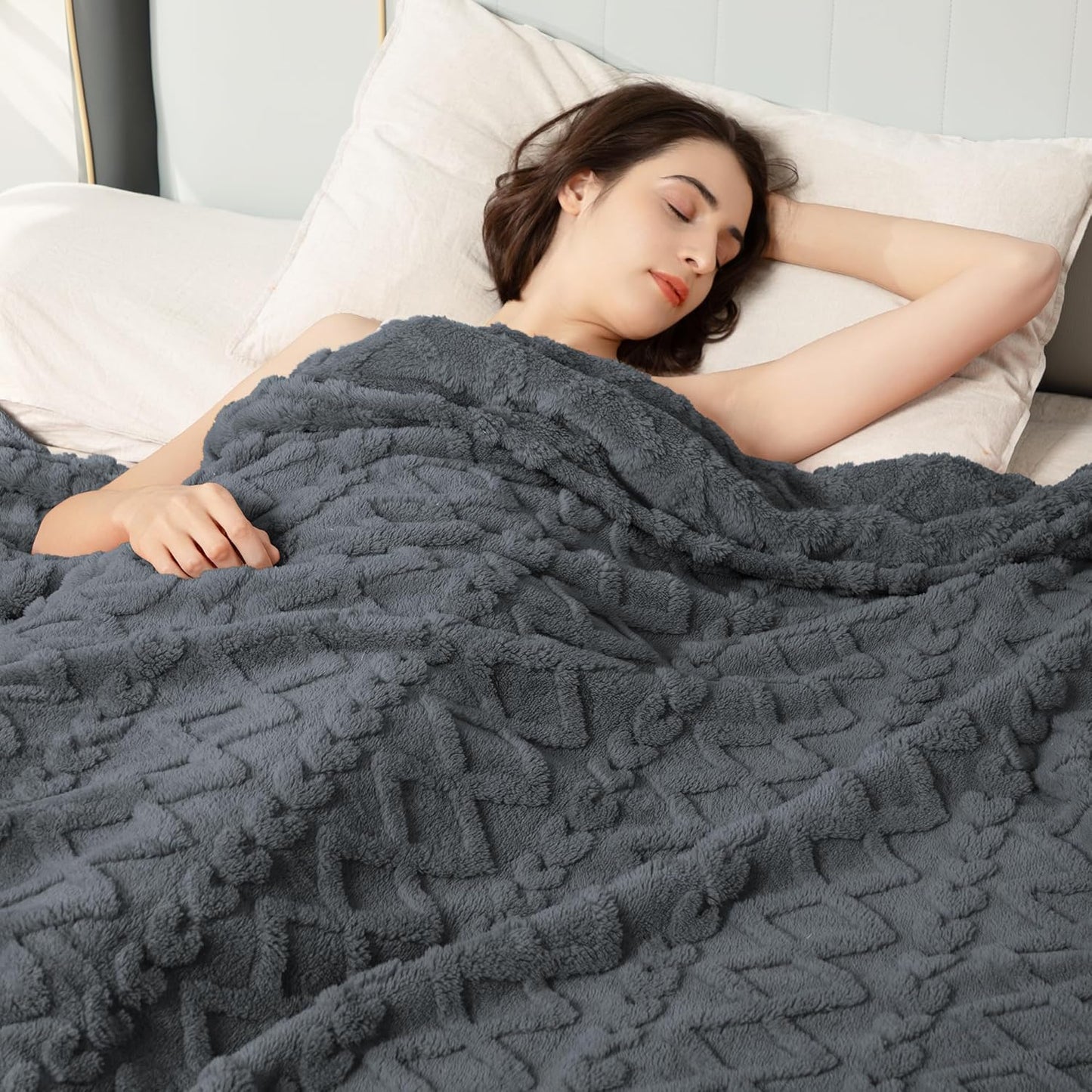 Aganear Sherpa Fleece Twin Blanket - 3D Stylish Design, Luxury Portable Lightweight Blanket Super Soft, Fluffy, Warm, Cozy, Fuzzy for Couch Living Room Bed Outdoors Office Travel(60"×80", Gray)