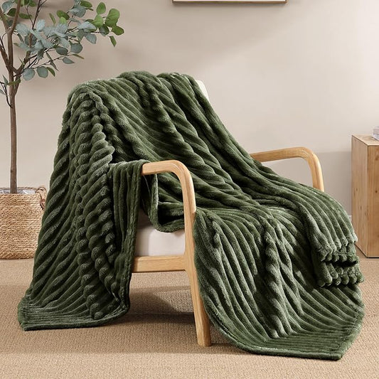 Geniospin Fleece Throw Blanket, 280GSM Extra Soft Lightweight Blanket with Strip, Plush Fuzzy Cozy Blankets and Throws for Couch, Bed, Sofa Cozy, Warm and Breathable (Olive Green, 60x80 inches)