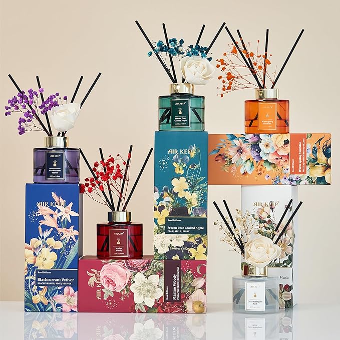 Airkeep Flower Reed Diffusers Set, 5.07 oz Blackcurrant Vetiver Scented Oil Diffuser with 8 Reed Sticks, Home Fragrance Diffuser Gift Set for Bathroom & Office Decor 150ml