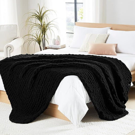 L'AGRATY Chunky Knit Blanket Throw: Soft Chenille Yarn Throw Blanket 60x80 - Handmade Thick Cable Crochet Blanket - Large Chunky Rope Throw Blanket for Couch Sofa Bed Home Decor(Black)