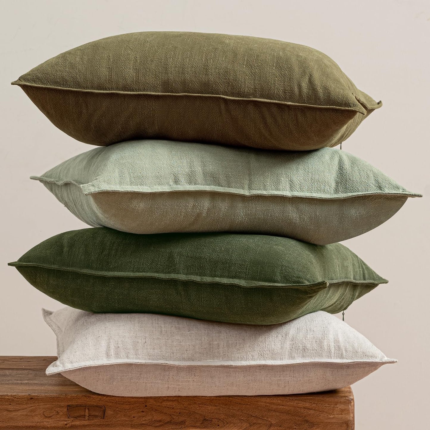 MIULEE Green and White Pillow Covers Pack of 4 Christmas Decorative Natural Solid Throw Pillow Covers Soft Accent Boho Farmhouse Couch Pillowcases Modern Decor for Living Room Bed Sofa 18x18 Inch